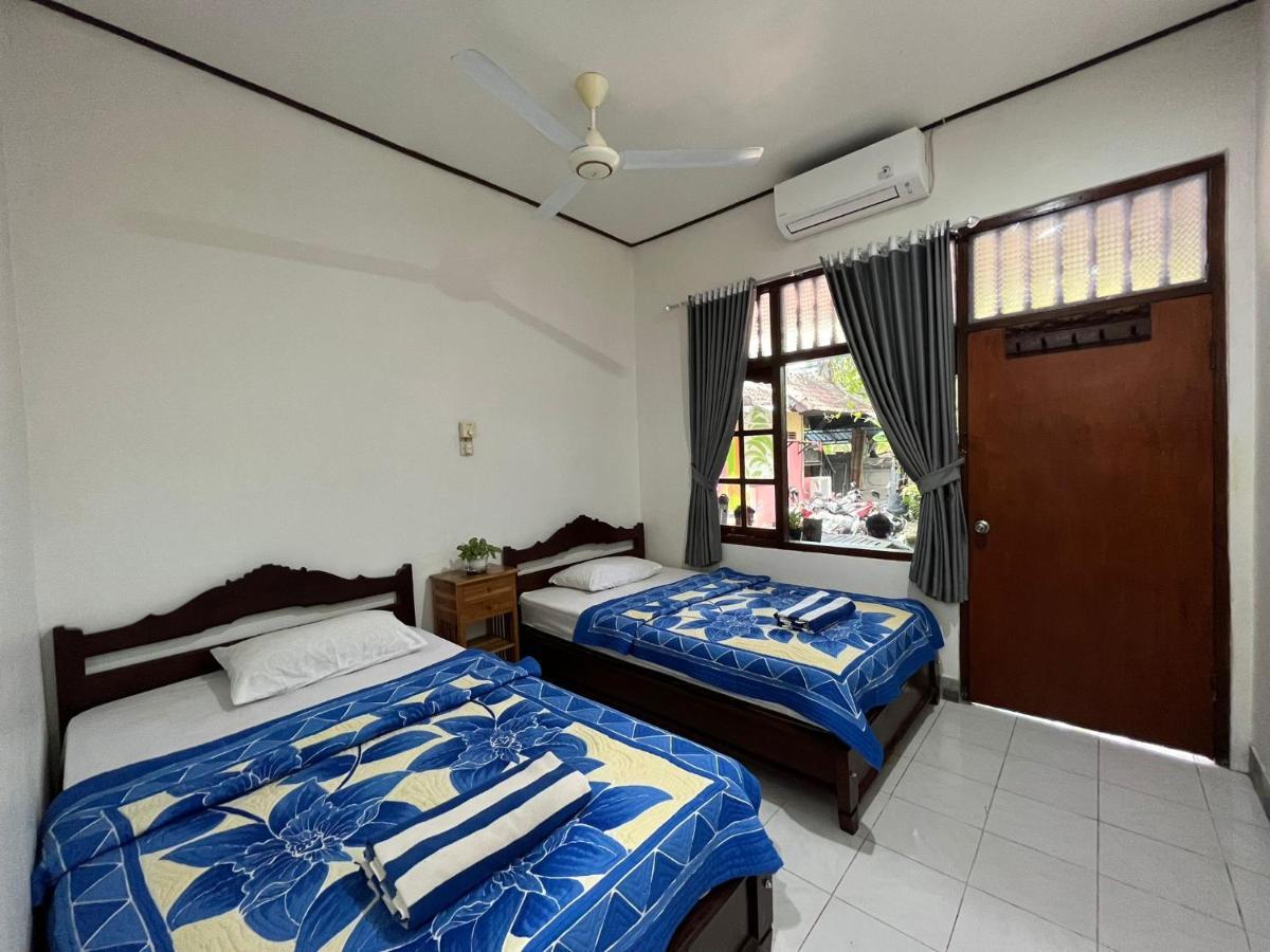 Bagus Homestay Padang Bai Exterior foto